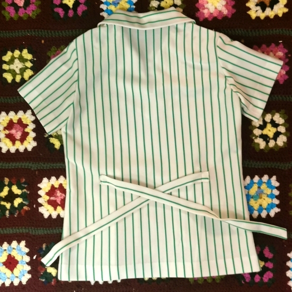 Vintage 70s Stripe Shirt Pockets 1970 Polyester Retro Nurse Scrubs Daggar Collar - Picture 3 of 3